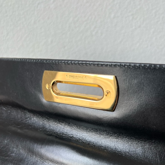 SALVATORE FERRAGAMO Iconic Top Handle Gancini Black Leather Crossbody Bag 212181 - Picture 11 of 16